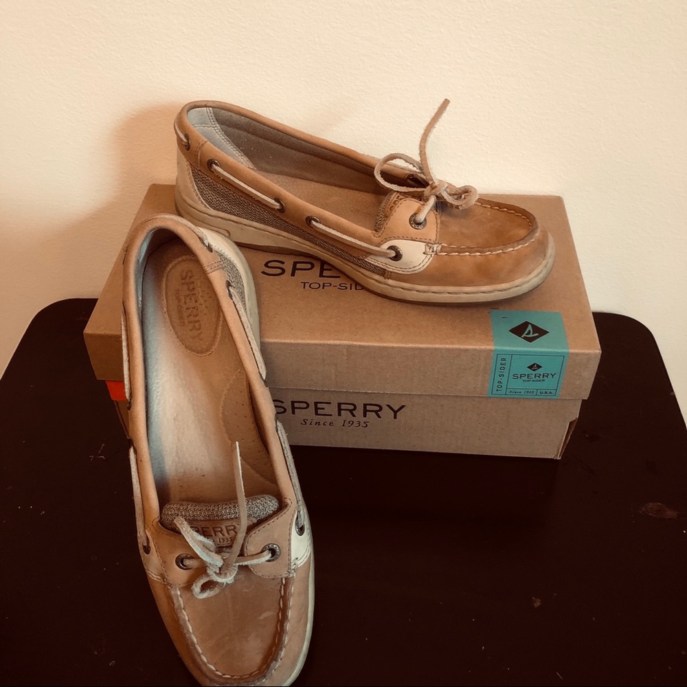 Angelfish Sperry boat shoe size 8
